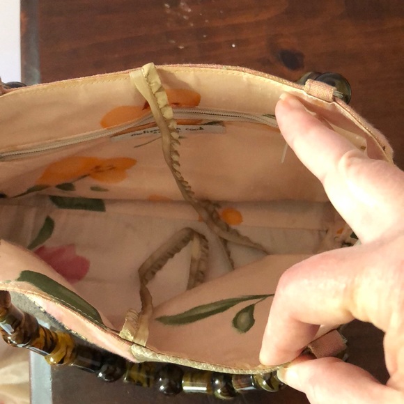 Cute & unique handbag - Picture 4 of 8